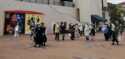 RRR_宝塚大劇場くすのき広場の記念写真スポット